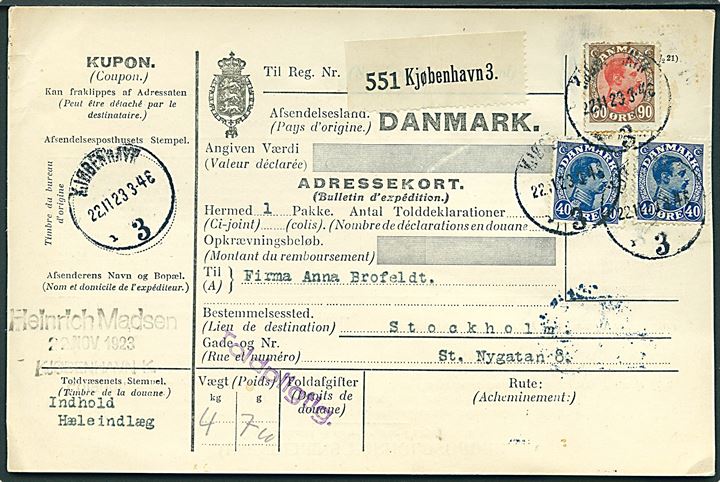 40 øre (2) og 90 øre Chr. X på internationalt adressekort for pakke fra Kjøbenhavn d. 22.11.1923 til Stockholm, Sverige.