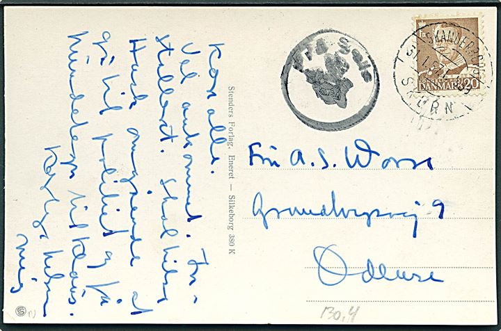 20 øre Fr. IX på brevkort annulleret med bureaustempel Skanderborg - Skjern T.569 d. 31.1.1957 og sidestemplet med posthornstempel Fra Sejs til Odense.