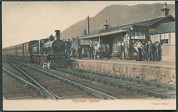 England, Aberfoyle Station med lokomotiv. Watt u/no. Kvalitet 9