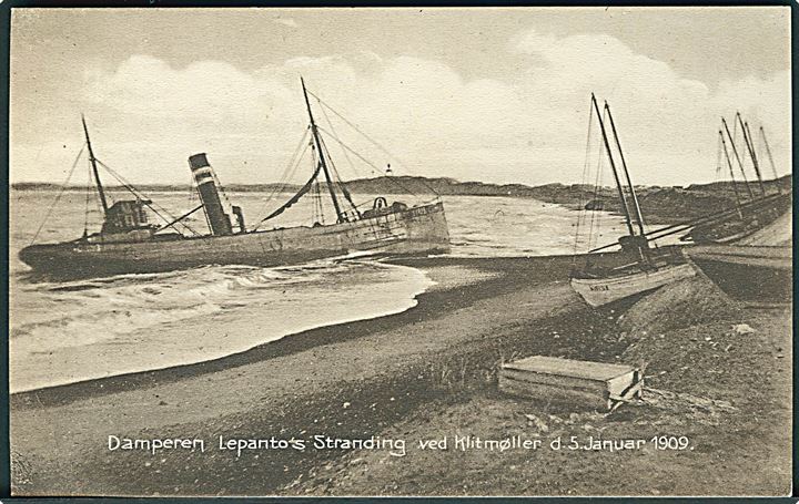 Klitmøller, “Lepanto” af Grimsby. Damp trawler strandet  d. 5.1.1909. Buchholtz no. 17233. Kvalitet 9