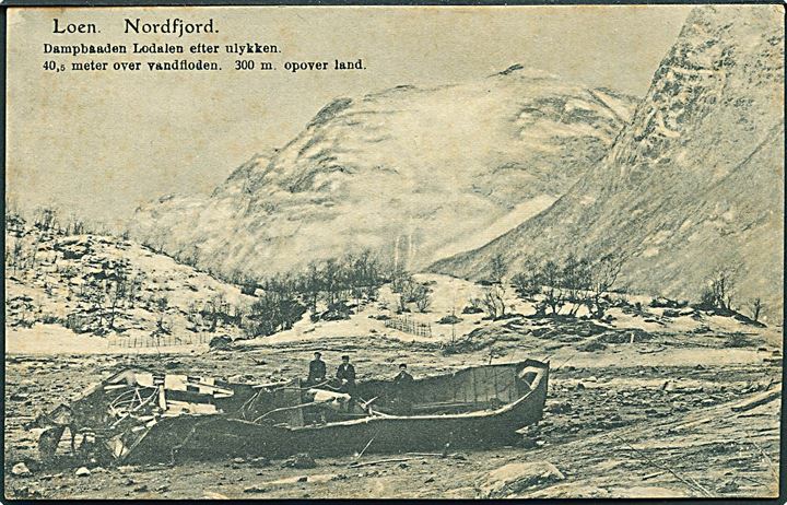 Loen, “Lodalen”, S/S, vrag af dampskibet på land efter katastrofen d. 14.1.1905. M. A. Loen u/no. Kvalitet 7