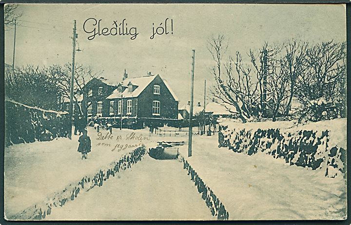 Thorshavn, skolen i sne. U/no. Kvalitet 7
