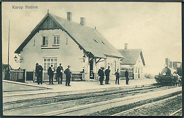 Karup station med ankommende tog. F. C. Madsen u/no. Kvalitet 8