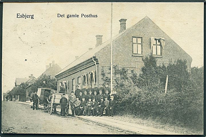 Esbjerg, det gamle posthus med personale. C. J. C. no. 175. Kvalitet 7