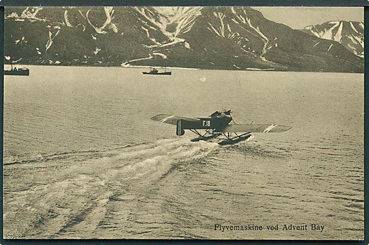 Svalbard. Hansa Brandenburg W33 “F.18” i Advent Bay under eftersøgning af Amundsen. T. Høegh no. 9. Kvalitet 9