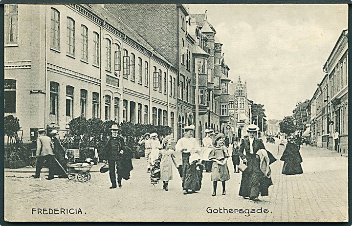 Fredericia, Gothersgade og hjørnet af Fynsgade. Banegaards Kiosken no. 13141. Kvalitet 8