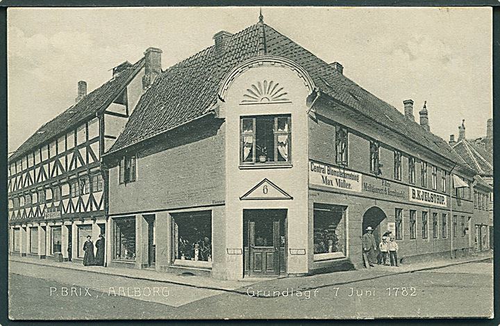 Aalborg, Klostertorvet og Adelgade 6 med P. Brix Kornhandel grundlagt 1782. V. Madsen no. 3533.  Kvalitet 8