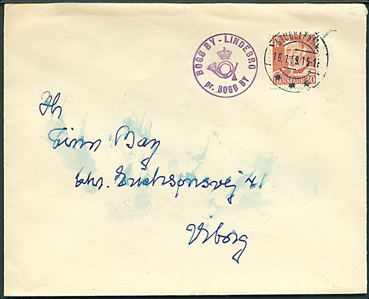 30 øre Fr. IX på brev annulleret Stubbekøbing d. 19.1.1959 og sidestemplet med posthornstempel BOGØ BY - LINDEBRO pr. BOGØ BY til Viborg. Fugtskjold og fold.