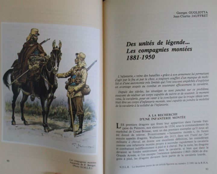 Legion etrangere 1831-1981. 320 sider illustreret historie om den franske fremmedlegion. Fransk tekst.