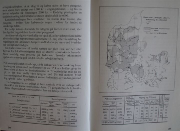 Arbejdet Adler 1911-1981 - Jubilæum og Historie af Arne Jakobsen & Karl-Johan Rubæk. 103 sider.