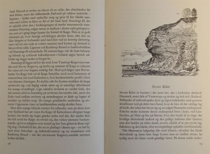Strejftog gennem fredede egne på øerne med tekst og tegning af Knud Dahl. 176 sider + kort.
