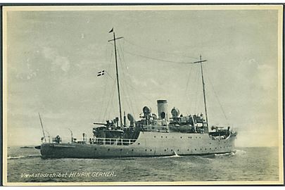 Værkstedsskibet Henrik Gerner, no. 145. Stenders, Marinepostkort Serie V no. 183. 