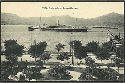 Transatlantisk passagerskib forlader Vigo, Spanien. J. Vazquez u/no.