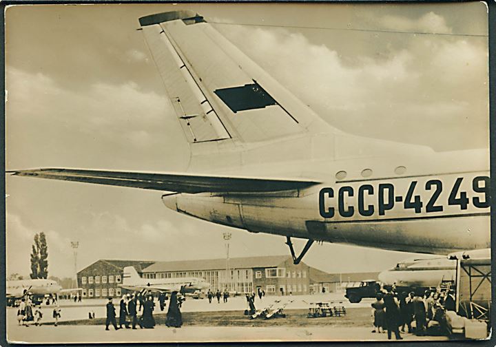 Berlin-Schönefeld flyveplads med russisk flyver. 
