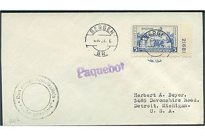 Amerikansk 5 cents West Point på skibsbrev annulleret Bergen d. 10.10.1937 og sidestemplet Paquebot til Detroit, USA. Privat skibsstempel Den norske Amerikalinhe * Bergensfjord *.