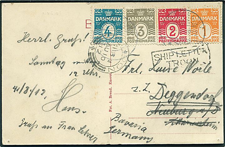 4-farve frankeret brevkort (Udsigt over Porkere, Suderö) fra Thorshavn d. 4.8.1912 med transitstempel Shipletter / Troon og Troon d. 10.8.1912 til Neuburg - eftersendt til Deggendorf, Tyskland. Nålehuller.