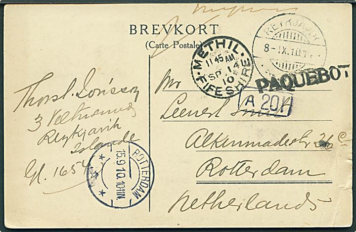 1 eyr og 4 aur To Konger på brevkort (Safnahusid) sendt som tryksag fra Reykjavik d. 8.9.1910 med transitstempel Methill Fifeshire d. 14.9.1910 og sort “Paquebot” til Rotterdam, Holland. Hjørneskade.