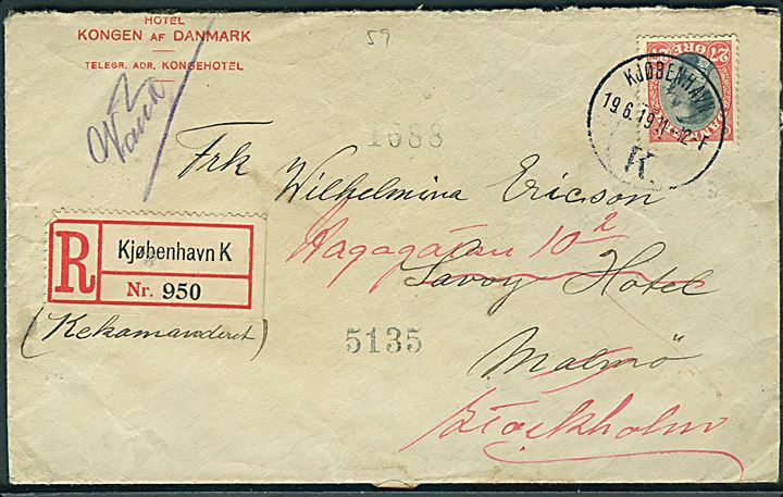 27 øre Chr. X single på fortrykt kuvert fra Hotel Kongen af Danmark sendt anbefalet fra Kjøbenhavn d. 19.6.1919 til Malmö, Sverige - eftersendt til Stockholm. AFA 4000,-