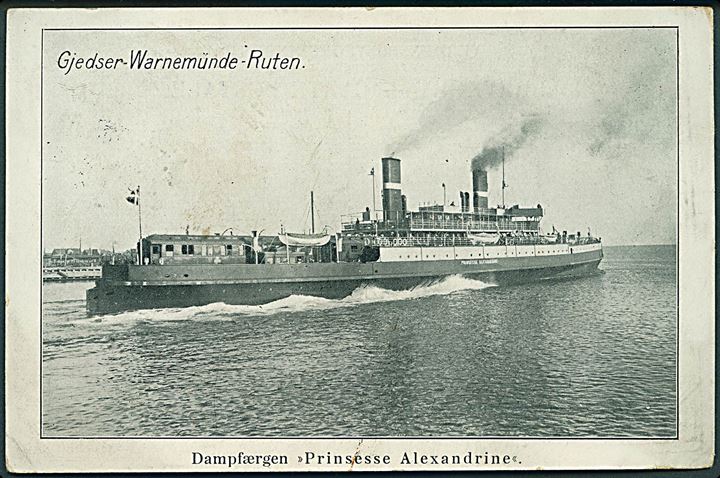 5 øre Chr. X i par på brevkort (Dampfærgen “Prinsesse Alexandrine”) annulleret med tysk bureaustempel Berlin - Warnemünde Bahnpost Zug 12 d. 10.3.1914 og side-stemplet “Paquebot” til Wien, Østrig.