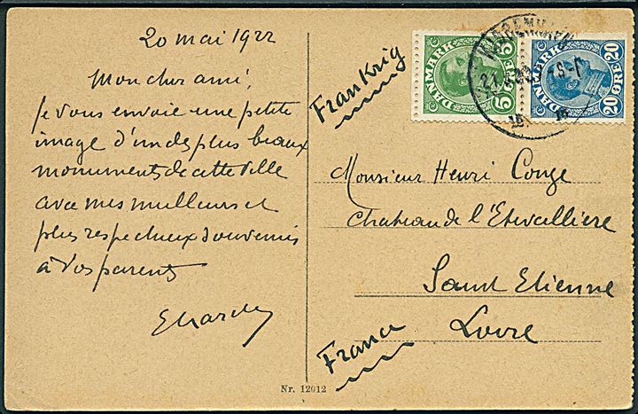 5 øre og 20 øre Chr. X i lodret sammentryk med tydelig afskæring på brevkort fra Kjøbenhavn d. 21.5.1922 til St. Etienne, Frankrig. 