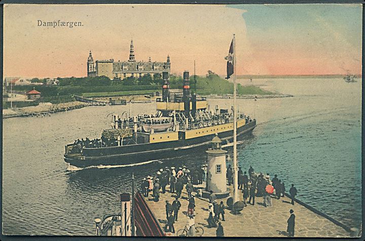 Helsingør med dampfærge og Kronborg i baggrunden. J. M. Helsingør no. 384.