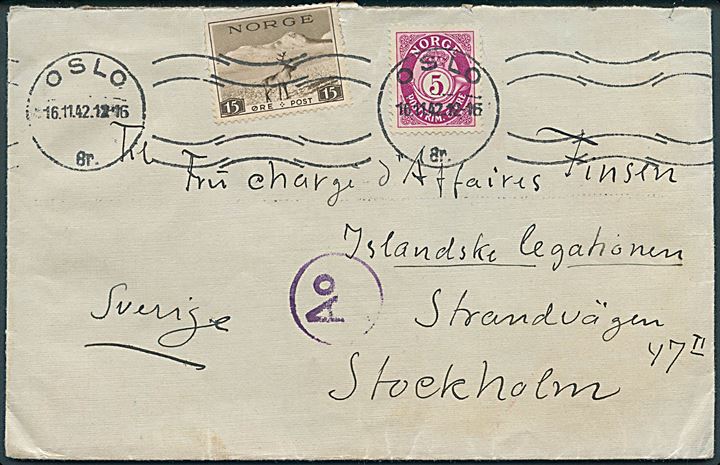 5 øre Posthorn og 15 øre Turist udg. på brev fra Oslo d. 16.11.1942 til den islandske legation i Stockholm, Sverige. Passér stemplet Ao ved den tyske censur i Oslo.
