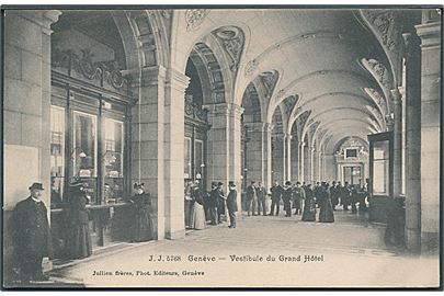 Geneve, Vestibule de Grand Hotel. J.J. no. 5768.