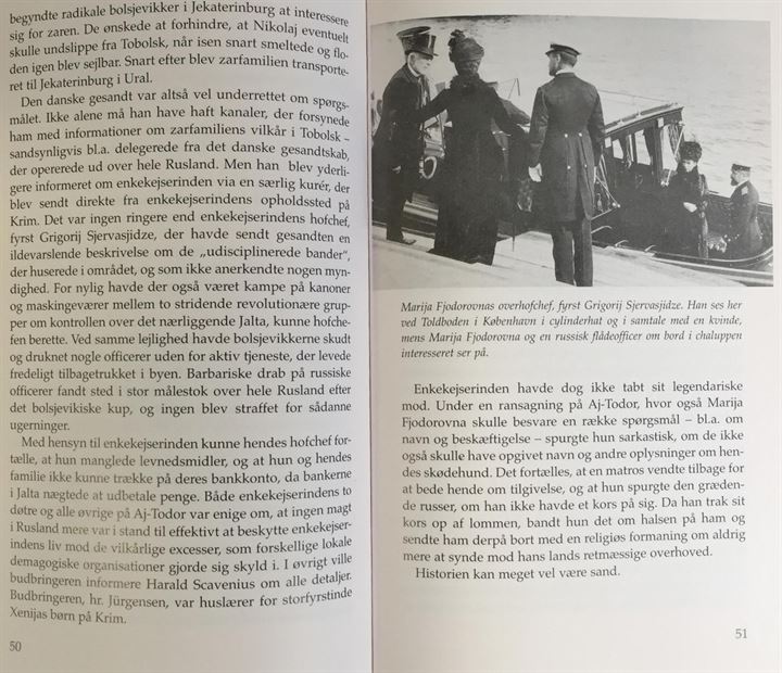 Zarmoder blandt zarmordere - enkekejserinde Dagmar og Danmark 1917-1928 af Bent Jensen. 170 sider.