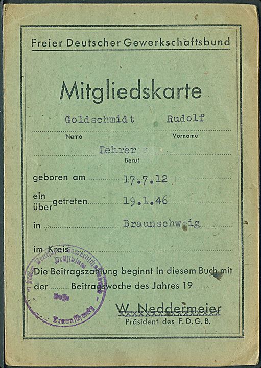 Freier Deutscher Gewerkschaftsbund medlemskort med indklæbede mærker fra 1946/1948.
