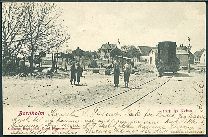 Bornholm. Parti fra Neksø med togvogne. Colbergs Boghandel no. 17. Frankeret med 5 øre Våben annulleret bureau Rønne-Nexø T.8 d. 27.8.1904 til Rønne.
