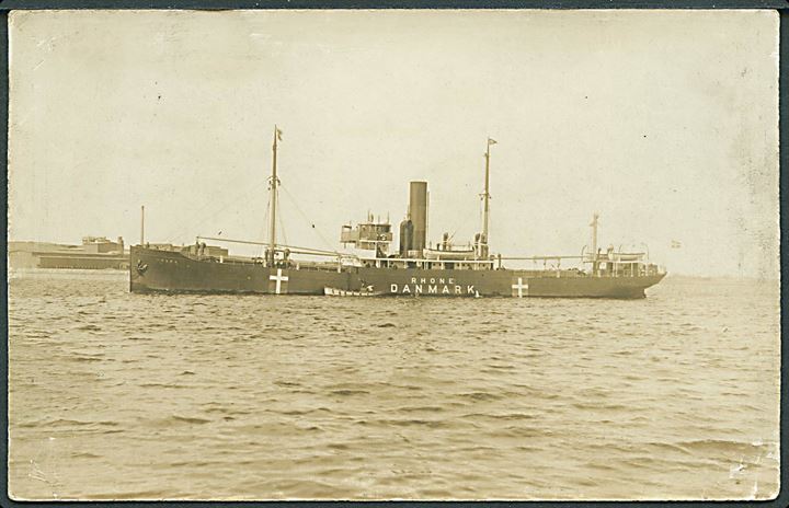 “Rhone”, S/S, DFDS i neutralitetsbemaling under 1. verdenskrig. Fotokort u/no. Kvalitet 7