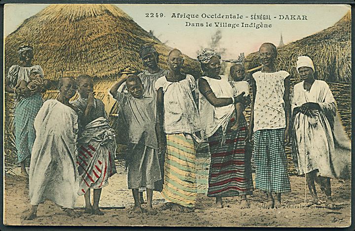 Senegal, indfødte i landsby. Collection Générale A. O. F. Fortier, Dakar no. 2249. Kvalitet 8