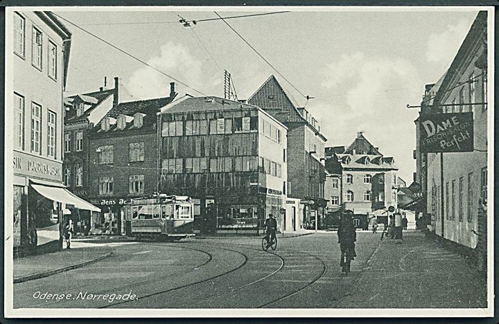 Odense, Nørregade med sporvogn. Stenders no. 590. Kvalitet 9