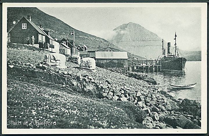Fuglefjord, havneparti med dampskib. Stenders no. 67632. Kvalitet 8