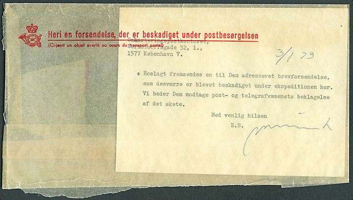 Pergamyn kuvert med indlagt meddelelse fra Omkarteringspostkontoret dateret d. 3.1.1973. 