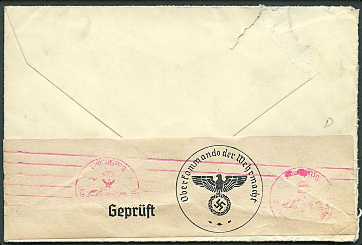 15 øre og 25 øre (par) Karavel på luftpostbrev fra Søborg d. 2.11.1940 til Bremen, Tyskland. Åbnet af tysk censur i Berlin. Rift.