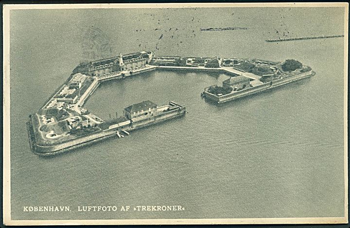 København. Luftfoto af Trekroner. J. C. O. no. 920. 