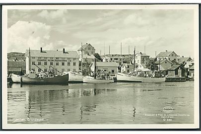 Sverige. Grundsund Havn. Foto: O. Liljeqvists Konstforlag no. O 330. 