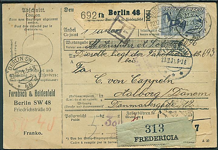 40 pfg., 5 mk. (2) Ciffer og 20 mk. Plovmand (2) på for- og bagside af internationalt adressekort for pakke fra Berlin d. 22.12.1921 via Hamburg og Fredericia til Aalborg, Danmark.