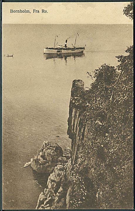 Bornholm. Skib ved Rø. Frits Sørensens no. 659. 