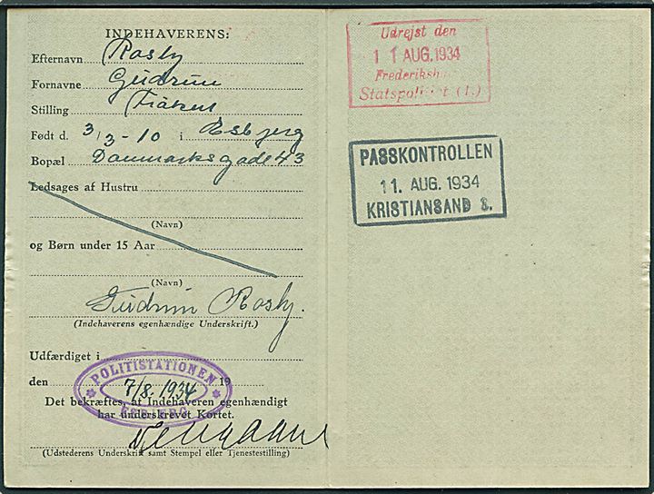 Nordisk Rejsekort uden frankering udstedt i Esbjerg d. 7.8.1934 med stempler fra Frederikshavn og Kristiansand S. i Norge.
