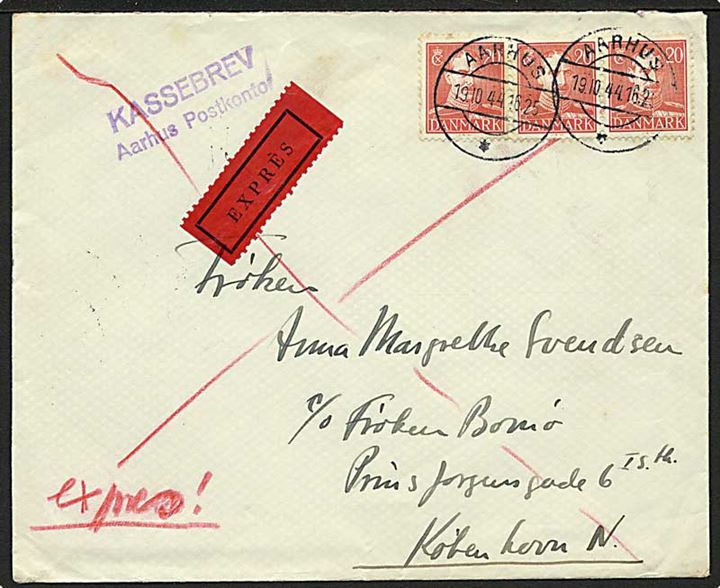 20 øre Chr. X i 3-stribe på ekspresbrev fra Aarhus d. 19.10.1944 til København. Ilagt postkasse og stemplet KASSEBREV / Aarhus Postkontor.