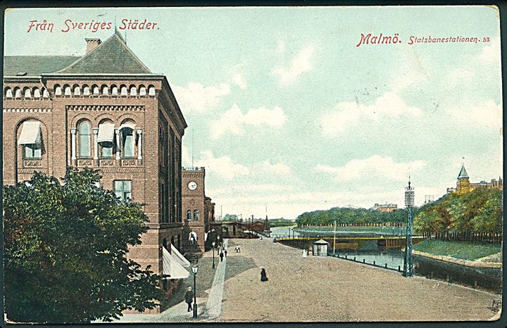 5 öre Oscar II på brevkort (Malmö, jernbanestation) annulleret med skibsstempel Fra Sverige M. og sidestemplet Kjøbenhavn d. 18.4.1908 til København, Danmark.
