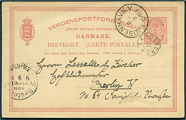 10 øre Våben helsagsbrevkort annulleret med stjernestempel SKODSBORG og sidestemplet Kjøbenhavn V. d. 8.9.1890 til Berlin, Tyskland.