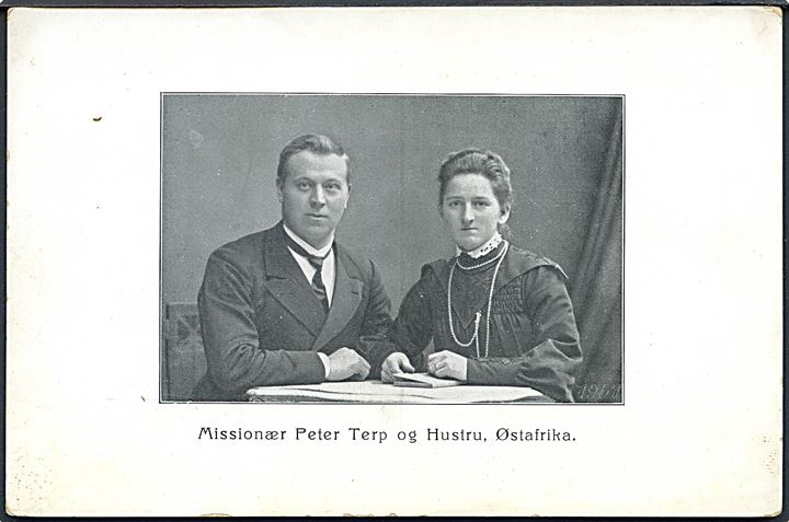 Missionær Peter Terp & Hustru, Østafrika. U/no. 