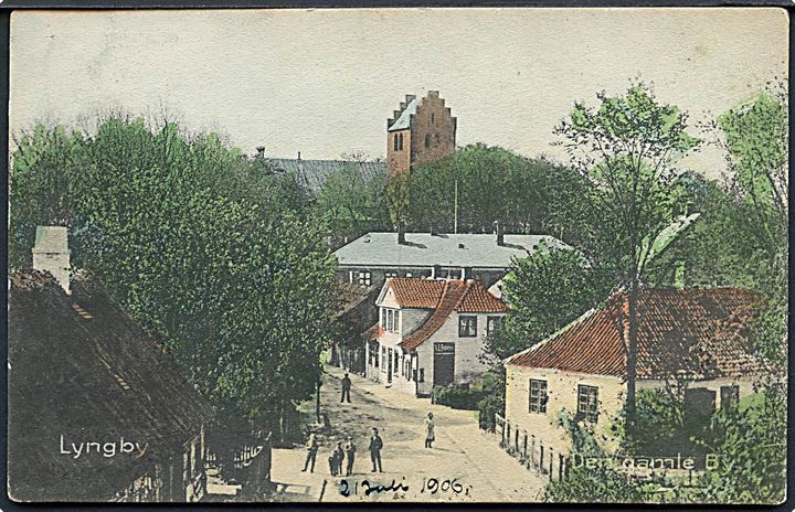 Lyngby, den gamle by med kirke i baggrunden. H. Schou u/no.