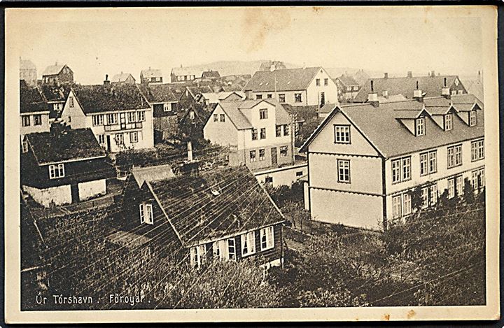 Thorshavn, udsigt over byen. Stenders no. 48012.