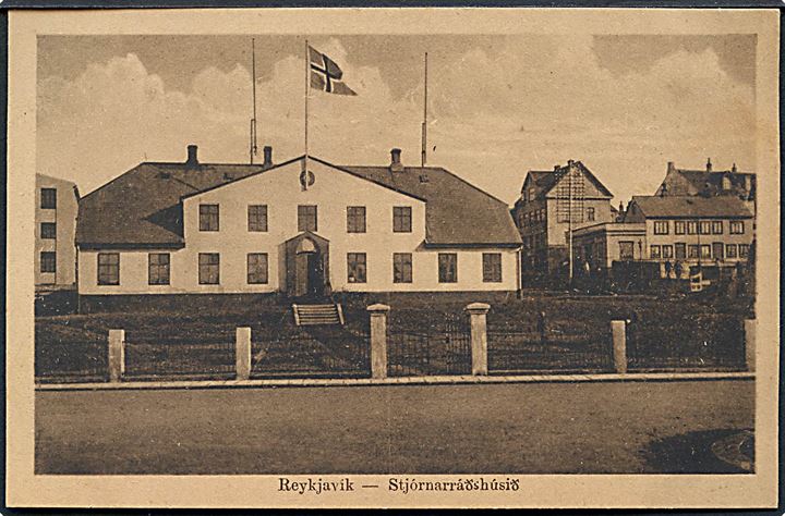 Reykjavik, Stjórnarráðshúsið. S. Eymundsson no. 43.