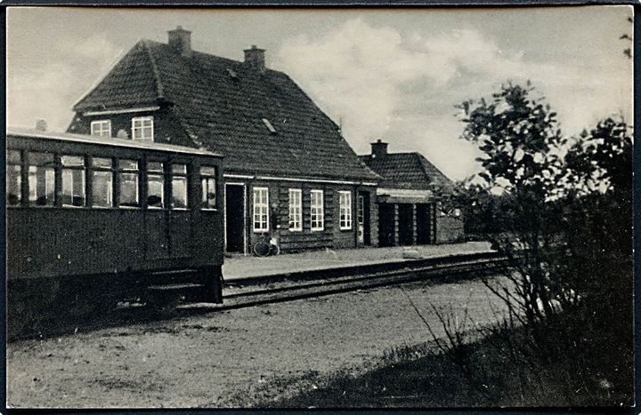 Brodal Station med tog. Kai Eiler u/no. 