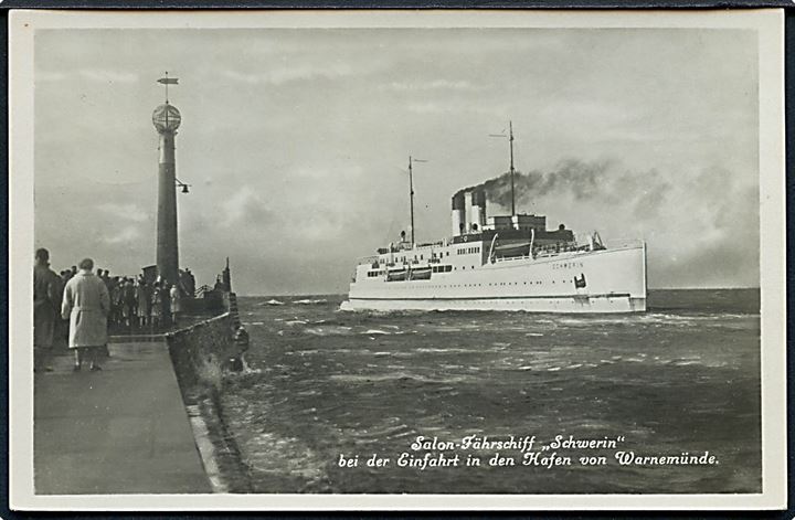 15 øre Chr. X 60 år på brevkort (Salon-Fährschiff Schwerin) annulleret med tysk skibsstempel Deutsche Seepost Gedser - Warnemünde F.h. d. 1.7.1931 til Gablonz, Tjekkoslovakiet.